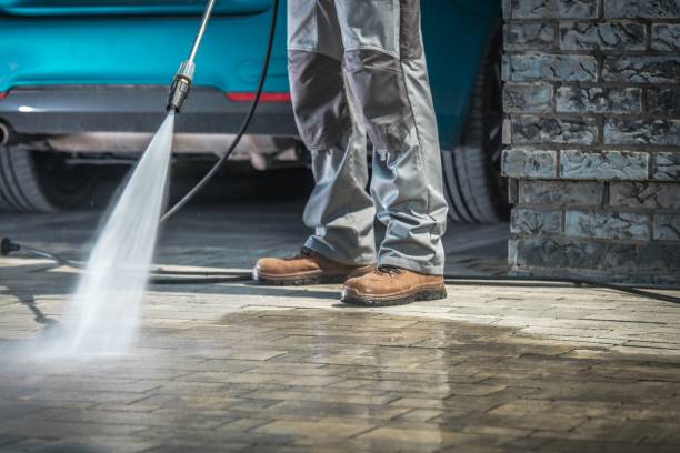 Best Spring Cleaning  in Raymond, WA